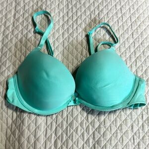 VS Push Up Bra 34b mint green color